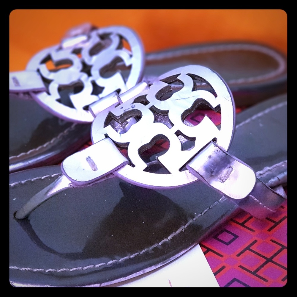 Preloved Tory Burch Miller Mirror Metallic Sandals